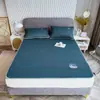 Nuevo Juego de Tres Piezas de Mat de Látex de Seda Helada de Verano, Gorro de Cama Lavable, Esterilla de Cama de Verano, Colcha Estampada para el Hogar