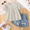 Conjunto de dos piezas para niña: Camisa Babydoll de manga corta con lunares y Shorts de mezclilla - Estilo Verano 2025