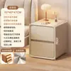 Mesita de noche Armario de almacenamiento Pequeño Moderno Hogar Dormitorio Simple Extremadamente Estrecho Gabinete de mesita de noche Nuevo Mini Estante de almacenamiento tipo sándwich