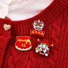 Nova Broche Acrílico 2D de Ano Novo para Crianças Deus da Riqueza Despertar do Leão Broche Cartoon Insígnia Infantil Pingente Insígnia Atacado