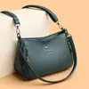 Bolsa Transfronteiriça de Couro Macio, Nova Bolsa Feminina de Couro Macio com Grande Capacidade, Bolsa de Ombro Versátil, Bolsa Transversal Feminina de Couro Macio com Múltiplas Camadas