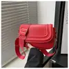 Bolsa Sela de Couro Camurça Estilo Coreano com Grande Capacidade, Elegante 2025 Nova Moda Feminina Pequena Quadrada Transversal de Ombro
