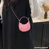 Bolsa Infantil 2026 Nuevo Otoño e Invierno Nicho Alta Gama Mini Bandolera Debajo del Brazo Forma de Media Luna Bolso de Mano Bolsa de Béisbol