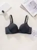Lencería sin costuras para mujer en verano, simple y cómoda, los pechos pequeños se juntan para hacer que parezcan más grandes, sujetador sexy anti-caída con tirante de letras expuestas
