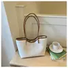 Bolso Retro Transfronterizo para Debajo del Brazo para Mujer, Bolso de Hombro Moderno y Elegante con Gran Textura para Verano 2026, Bolso Tote de Gran Capacidad