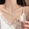 Pingente Coração Perolado com Borla de Zircônia Colar de Pérolas Coração Corrente de Clavícula Vintage Francês Colar de Luxo Leve de Alta Qualidade para Mulheres