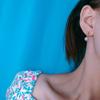 Aretes de Perlas de Agua Dulce Naturales para Mujer, Lujo Ligero, Gama Alta, Colgante de Frijol Dorado de Nicho, Aretes Sencillos de Plata S925