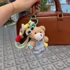 Macacão de Óculos de Sol da Moda Pingente de Urso de Pelúcia Chaveiro de Carro Desenho Animado Criativo Boneca Fofa Decoração de Bolsa