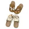 Chinelos Birkenstock Desenho Animado Fofos para Bebês, Novo Modelo 2026, Sandálias Fechadas de Solado Macio para Meninas para Uso Externo, Mules de Calçar