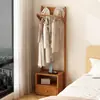 Mesita de noche con perchero integrado, madera maciza, independiente, para uso doméstico en el dormitorio, pequeño almacenamiento multifuncional y perchero