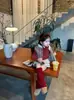 2025 Novo Estilo Coreano de Inverno Roupas Infantis Meninas Colete Bordado Reversível com Gola Alta Jaqueta Colete Acolchoado Xadrez