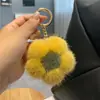Chaveiro de Flor de Pelúcia Imitação de Pelo de Vison Fofo Pingente para Carro Decoração de Bolsa Girly Plush Presente de Aniversário