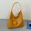 Bolsa de balde tecida transfronteiriça moderna de grande capacidade para mulheres, novo modelo de verão 2026, bolsa tote de ombro único/transversal com necessaire interna