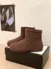 Botas de nieve retro para mujer, cuero suave, botas de invierno de algodón de suela plana 2026, botines con forro de felpa, engrosados, estilo papa pequeña, inspirados en el bosque