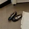 Zapatos Nuevos de Estilo 2026 Primavera y Otoño con Dedos Divididos Tipo Pezuña de Cerdo para Mujer, Mocasines Mary Jane Planos con Correa, Zapatos Casuales de Pezuña de Oveja