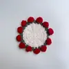 Posavasos de Bouquet de Rosas Hecho a Mano Terminado Copa de Ganchillo de Lana en un Ramo de Mano Posavasos de Flor Tejida Regalo Creativo
