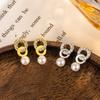 Pendientes de perla de doble aro con incrustaciones de diamantes para mujer, aro pequeño, diseño entrelazado de nicho, temperamento, diseño de verano versátil