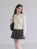 Suéter para Mujer Otoño Suelto de Manga Larga con Cuello Redondo, Hombro Normal, Botones al Frente, Color Sólido, Estilo Suave y Lindo, Top con Sentido del Diseño Adelgazante