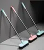 Escova para limpeza de piso de banheiro, ferramenta mágica para limpar pisos de banheiro e vaso sanitário, esfregão de cabo longo com cerdas duras para limpar azulejos sem pontos cegos