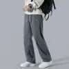 Pantalones de pana para hombre 2026 nueva moda primavera y otoño modernos de pierna ancha casual pantalones para hombre pantalones deportivos para hombre anchos
