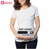 Cargando Bebé Por Favor Espere Camiseta Estampada de Embarazo para Mujer