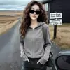 Camiseta de Manga Larga con Capucha y Cremallera Rayada Estilo Coreano Talla Grande para Mujer Otoño Invierno Nueva Moda Versátil Adelgazante Rejuvenecedor para Mujer