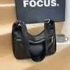 Bolsa Feminina Lisa Casual 2026 Novo Estilo Textura Macia Grande Capacidade Estudante Ombro Único Transversal Comércio Exterior Bolsa de Mão de Axila
