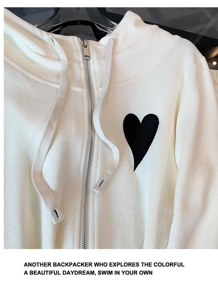 跨境淘货源分销2023秋冬季新款街头潮流减龄小个子爆款欧货网红款运动套装休闲运动气质休闲时尚流行新款秋装秋装女装时尚套装套装女装秋季套装女套装女女士运动服女装两件套套装卫衣套装休闲套装秋季套装女装时尚套装盐系休闲套装女装2023百搭设计感小众洋气欧货阿里国际站跨境采购Cross-border, shopping source, foreign trade, export, distribution 2023 fall, winter, new, street trend, explosive, European goods, network red, sportswear, leisure sports, temperament leisure, fashion popular, new autumn wear, autumn women's wear, fashion suit, women's wear, women's wear, women's wear, women's sportswear, women's two-piece, hoodie suit, casual suit, autumn suit, women's wear, Fashion suit salt department, casual suit women's dress, Ali International Station, cross-border procurement