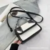 Bolsa Pequena Quadrada Multicamadas Texturizada de Ombro Cruzado de Luxo de Nicho de Alta Qualidade 2025 Novo Estilo Bolsa de Mão Color-Blocking com Fita para Mulheres