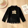 Camiseta Infantil de Manga Longa com Gola Alta, Bloco de Cores e Babados, Forrada com Fleece, para Primavera e Outono - Atacado