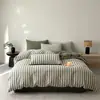 Nuevo Juego de Cuatro Piezas de Algodón Puro de Color Sólido Estilo Sencillo, Sábana y Funda de Edredón de Algodón Lavado Teñido en Hilo, Adecuado para Todas las Estaciones, Ropa de Cama al por Mayor