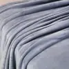 Manta lisa de flanela, quente para outono e inverno, manta de fleece coral, adequada para uso como manta de ar condicionado, manta de piquenique ou aquecedor de pernas
