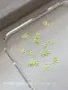 Accesorios de aleación para arte de uñas personalizados, mini moños, decoraciones de uñas de macarrón 3D de moda, venta al por mayor en grandes cantidades