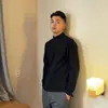Camiseta interior de diseño transfronterizo para otoño e invierno 2026, nueva sudadera de forro polar de color liso con media cremallera y cuello alto para hombre