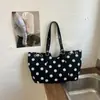 Bolsa Tote de Bolinhas de Nicho Estilo Coreano de Grande Capacidade, Bolsa de Ombro Diária Moderna e Fashion, Versátil para o Trabalho e Uso Casual, Bolsa de Ombro