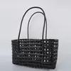 El Fabricante Suministra Bolsas de Tote Nuevas, Simples, de Mano, de Gran Capacidad, Bolsos de Hombro Casuales Hechos a Mano de Paja Calados