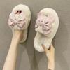 Pantuflas TikTok de otoño e invierno súper cálidas con lazo grande rosa, nuevas y esponjosas, antideslizantes y a juego.