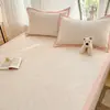 Conjunto de Três Peças de Tapete Refrescante Jacquard de Gatinho Fofo, Qualidade A de Grau Bebê, Lavável à Máquina, Tapete Macio de Verão, Dobrável