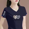 Camiseta de Manga Corta con Cuello en V para Mujer de Comercio Exterior con Descuento, Estilo Coreano, Moderna, Corte Holgado, Adelgazante, Casual, Top de Moda