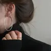 Pendientes de Aro Grandes 2025 Nuevo Estilo Caliente Pendientes de Aro Lisos de Gama Alta para Mujer con Rostros Cuadrados y Redondos de Lujo Accesible y Pendientes Exagerados