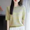 Camiseta Versátil de Primavera/Verano para Mujer con Cuello Redondo, Mangas Cortas, Rayas Finas y Bloques de Color, Hecha de Organza de Lana Fina, con un Estilo Sencillo y Elegante