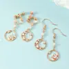 Pendientes Asimétricos de Luna y Estrella de Zirconia Estilo Coreano Versátiles Pendientes de Perla y Zirconia Luna y Estrella Pinzas para Orejas Pendientes de Mujer Venta al por Mayor