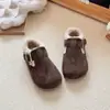 Sandálias Birkenstock para Meninas Sapatos Infantis com Forro de Lã Novo Inverno 2025 Sapatos de Algodão para Meninas Pequenas Sapatos Peludos de Outono e Inverno