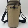 Venta caliente de Amazon bolsa para botella de agua magnética de yoga fitness gran capacidad taza de agua para fitness bolsa de mensajero fábrica en stock venta al por mayor