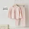 Conjunto de Pijama Infantil con Estampado Completo de Conejo Panadero Otoño 2026, Nuevo Modelo Otoño/Invierno 2026, Top de Otoño y Pantalones de Lycra Clase A con Cuello Redondo