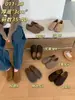 Zapatos Birkenstock de cuero genuino con puntera dividida para mujer, otoño 2026, slip-on vintage, zapatos de pezuña de cerdo que aumentan la altura, zapatos individuales ligeros de suela blanda