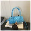 Bolso bandolera de hombro cilíndrico de gran capacidad, nuevo y moderno, de lunares, para dropshipping transfronterizo, estilo casual 2026