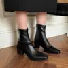 Botines de Tobillo con Tacón Grueso de Terciopelo Beige Plus Octubre/Otoño-Invierno 2026 Botas Adelgazantes de Cuero Elástico con Tacón Grueso y Punta Cuadrada con Cremallera Trasera 34-42
