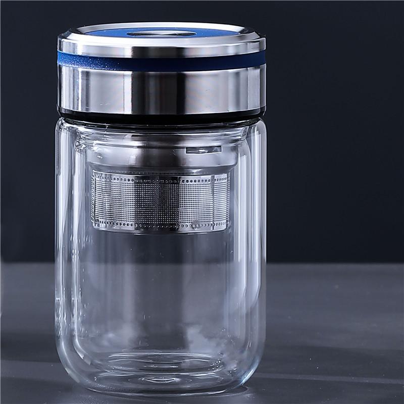 富贵盖蓝色矮胖