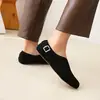 Novos Sapatos Casuais de Salto Baixo Simples de Veludo Fosco Sapatos de Primavera e Outono Sapatos de Tamanho Grande para Comércio Exterior para Cabelo